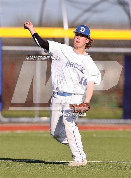 Thumbnail 2 in San Saba @ Brock photogallery.