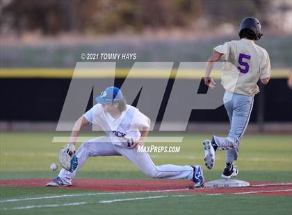 Thumbnail 1 in San Saba @ Brock photogallery.