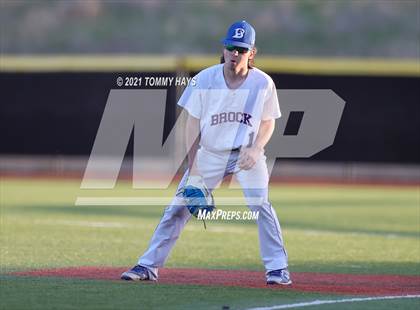 Thumbnail 2 in San Saba @ Brock photogallery.