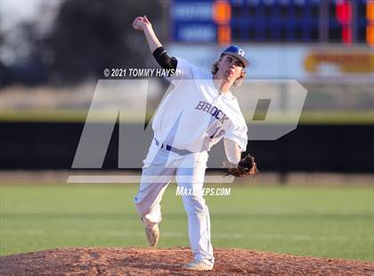 Thumbnail 3 in San Saba @ Brock photogallery.