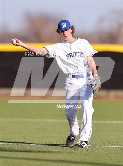 Thumbnail 1 in San Saba @ Brock photogallery.