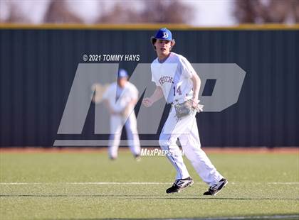 Thumbnail 3 in San Saba @ Brock photogallery.