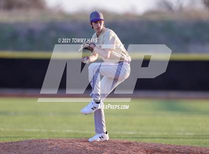Thumbnail 1 in San Saba @ Brock photogallery.