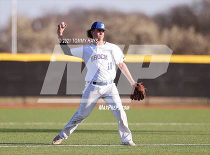 Thumbnail 3 in San Saba @ Brock photogallery.