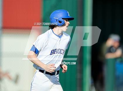 Thumbnail 2 in San Saba @ Brock photogallery.