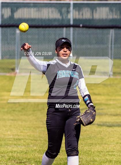 Thumbnail 2 in Pioneer Valley @ Foothill Tech photogallery.