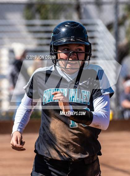 Thumbnail 3 in Pioneer Valley @ Foothill Tech photogallery.