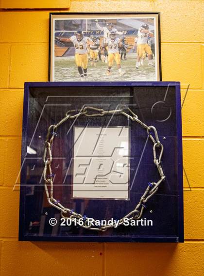 Thumbnail 2 in Central Catholic (2016 Preseason Top 25 Early Contenders Photo Shoot)  photogallery.