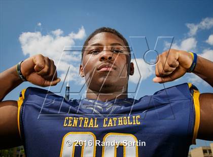 Thumbnail 3 in Central Catholic (2016 Preseason Top 25 Early Contenders Photo Shoot)  photogallery.