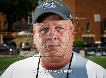 Thumbnail 1 in Central Catholic (2016 Preseason Top 25 Early Contenders Photo Shoot)  photogallery.