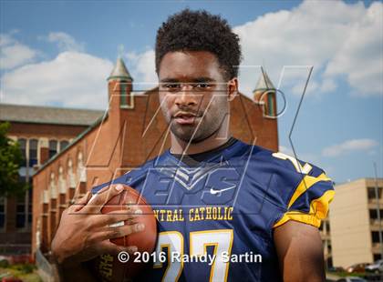 Thumbnail 2 in Central Catholic (2016 Preseason Top 25 Early Contenders Photo Shoot)  photogallery.
