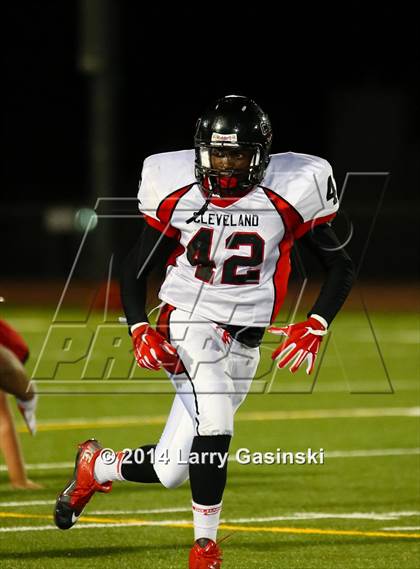 Thumbnail 1 in Cleveland vs. Santa Clarita Christian photogallery.