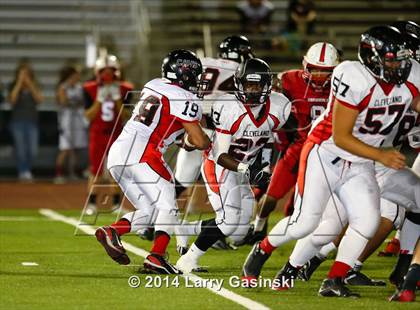 Thumbnail 1 in Cleveland vs. Santa Clarita Christian photogallery.