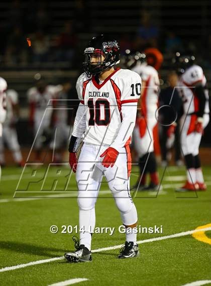 Thumbnail 1 in Cleveland vs. Santa Clarita Christian photogallery.