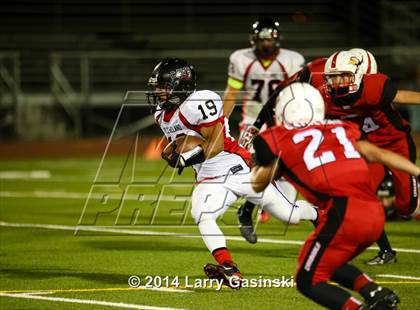 Thumbnail 1 in Cleveland vs. Santa Clarita Christian photogallery.