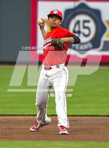 Thumbnail 2 in Beechwood vs. Highlands (Futures Showcase) photogallery.