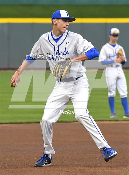 Thumbnail 2 in Beechwood vs. Highlands (Futures Showcase) photogallery.