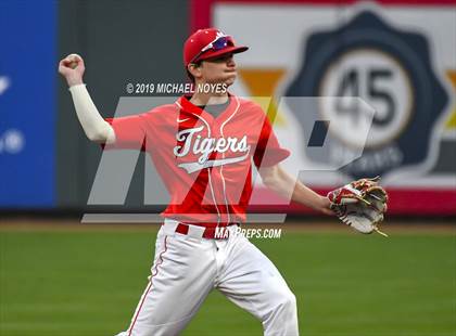 Thumbnail 3 in Beechwood vs. Highlands (Futures Showcase) photogallery.