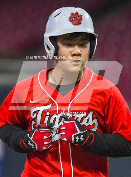 Thumbnail 1 in Beechwood vs. Highlands (Futures Showcase) photogallery.