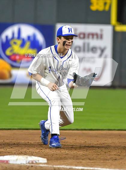 Thumbnail 1 in Beechwood vs. Highlands (Futures Showcase) photogallery.