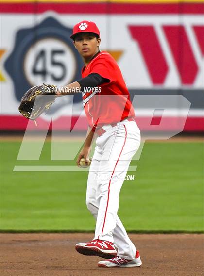 Thumbnail 3 in Beechwood vs. Highlands (Futures Showcase) photogallery.