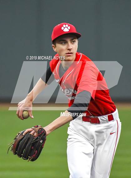 Thumbnail 1 in Beechwood vs. Highlands (Futures Showcase) photogallery.