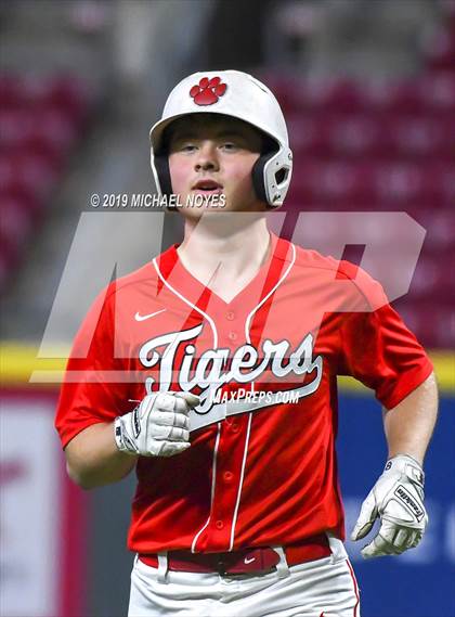Thumbnail 2 in Beechwood vs. Highlands (Futures Showcase) photogallery.