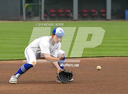 Thumbnail 1 in Beechwood vs. Highlands (Futures Showcase) photogallery.