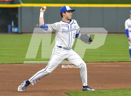 Thumbnail 3 in Beechwood vs. Highlands (Futures Showcase) photogallery.