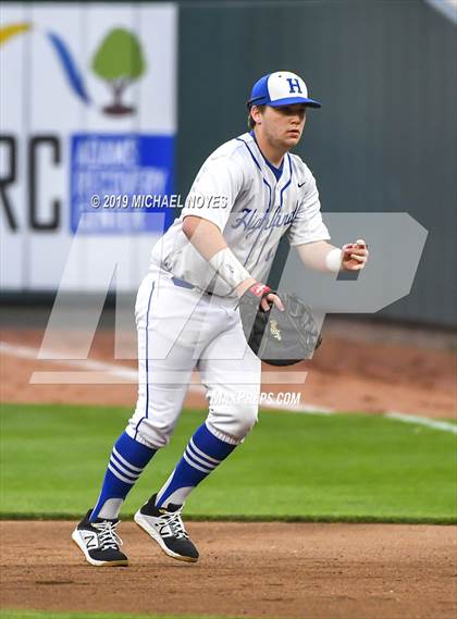 Thumbnail 2 in Beechwood vs. Highlands (Futures Showcase) photogallery.
