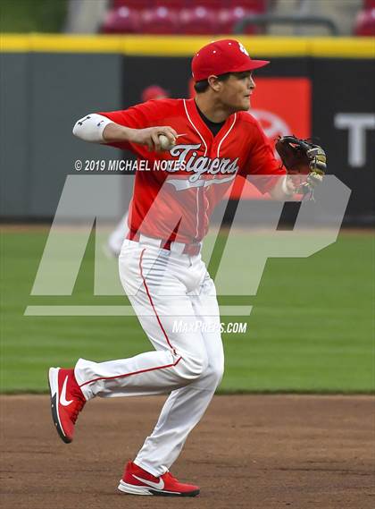 Thumbnail 3 in Beechwood vs. Highlands (Futures Showcase) photogallery.