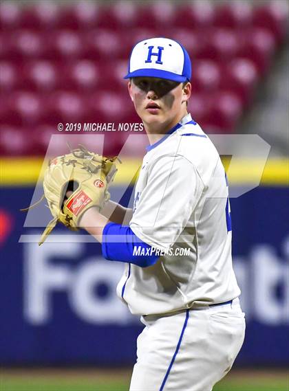Thumbnail 2 in Beechwood vs. Highlands (Futures Showcase) photogallery.