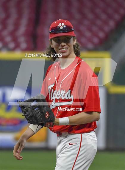 Thumbnail 2 in Beechwood vs. Highlands (Futures Showcase) photogallery.