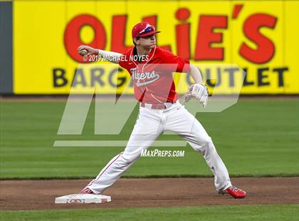 Thumbnail 3 in Beechwood vs. Highlands (Futures Showcase) photogallery.
