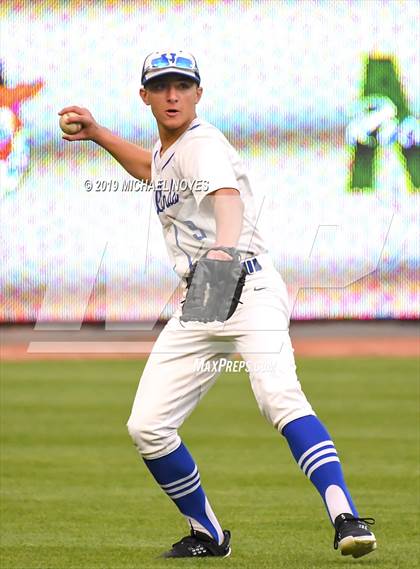 Thumbnail 3 in Beechwood vs. Highlands (Futures Showcase) photogallery.