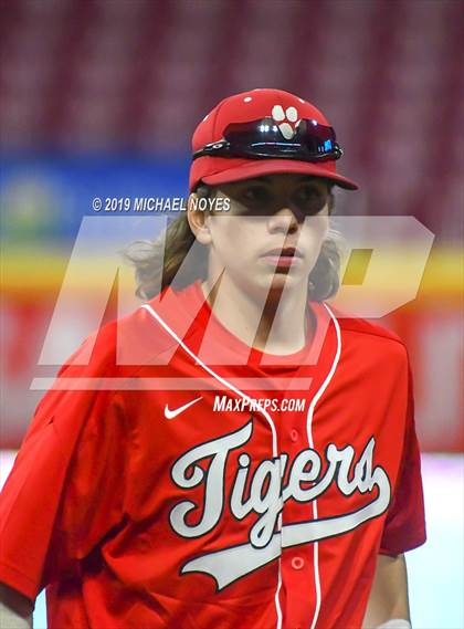 Thumbnail 1 in Beechwood vs. Highlands (Futures Showcase) photogallery.