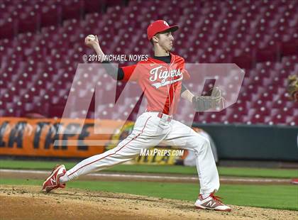 Thumbnail 3 in Beechwood vs. Highlands (Futures Showcase) photogallery.