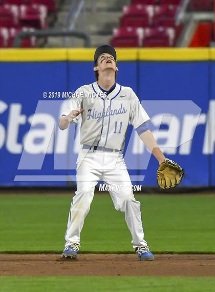 Thumbnail 3 in Beechwood vs. Highlands (Futures Showcase) photogallery.