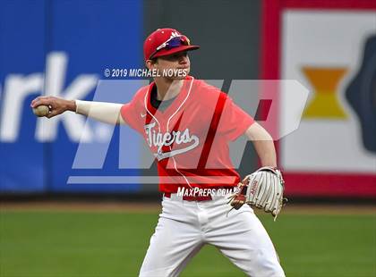 Thumbnail 2 in Beechwood vs. Highlands (Futures Showcase) photogallery.