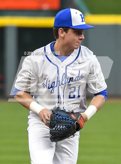 Thumbnail 3 in Beechwood vs. Highlands (Futures Showcase) photogallery.