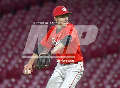 Thumbnail 1 in Beechwood vs. Highlands (Futures Showcase) photogallery.