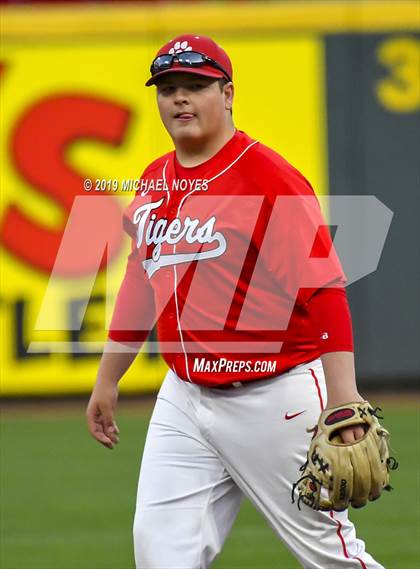 Thumbnail 2 in Beechwood vs. Highlands (Futures Showcase) photogallery.