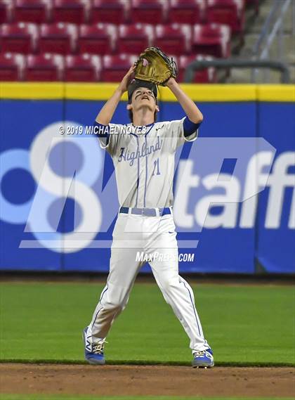 Thumbnail 1 in Beechwood vs. Highlands (Futures Showcase) photogallery.