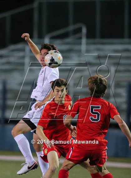 Thumbnail 3 in  Harvard-Westlake @  Notre Dame (SO) photogallery.