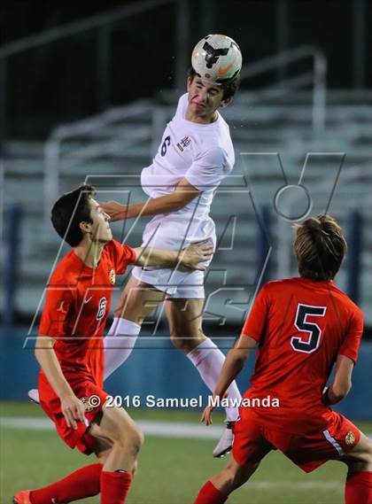 Thumbnail 1 in  Harvard-Westlake @  Notre Dame (SO) photogallery.