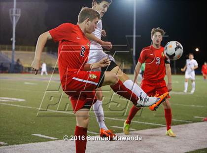 Thumbnail 3 in  Harvard-Westlake @  Notre Dame (SO) photogallery.