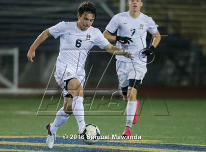 Thumbnail 2 in  Harvard-Westlake @  Notre Dame (SO) photogallery.
