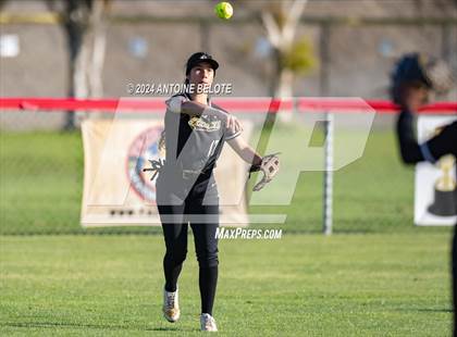 Thumbnail 2 in Los Alamitos vs. Foothill photogallery.