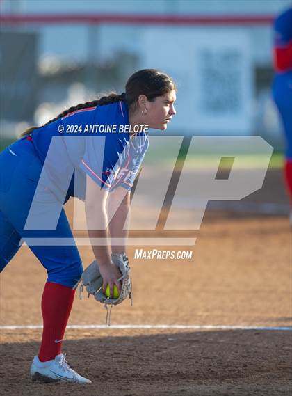 Thumbnail 2 in Los Alamitos vs. Foothill photogallery.