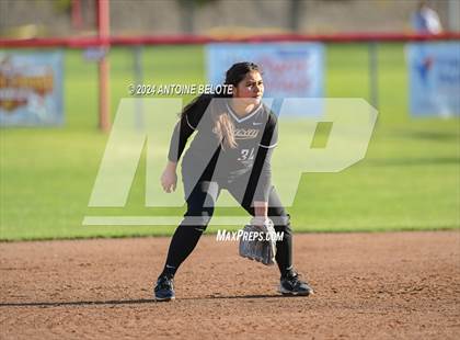 Thumbnail 2 in Los Alamitos vs. Foothill photogallery.